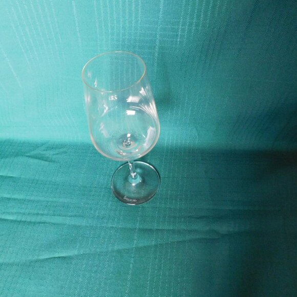 Spiegelau crystal red wine clear plain stemware glass near mint condition - Picture 4 of 7